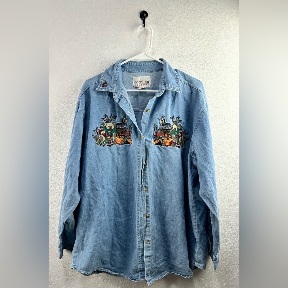 CAROLINA COLOURS   Vintage Blue Jean Embroidered Long Button Down XL NC0341